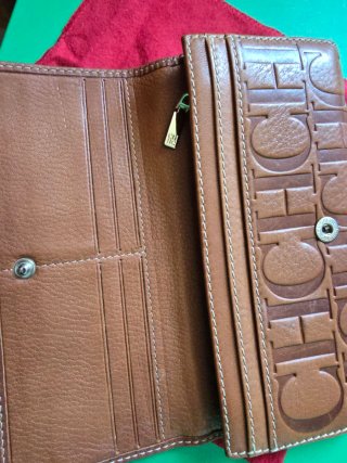 Cartera Carolina Herrera Marrón Logo CH