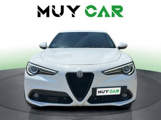 Alfa Romeo Stelvio 2.2 Diésel Sprint+ Q4 140 kW (190 CV)
