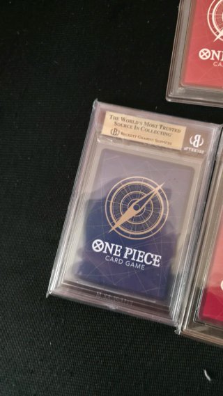 Lotto 3 Carte One Piece Gradate Beckett PSA