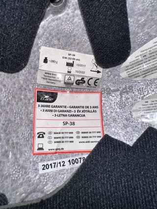 Casco nero per bambino