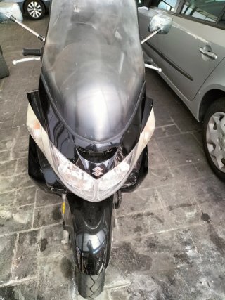 Suzuki Burgman 250cc Maxi Scooter