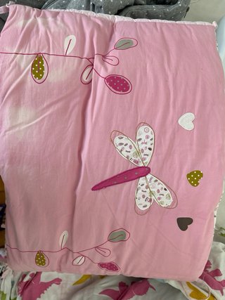 Chichonera cuna estampada flores rosas