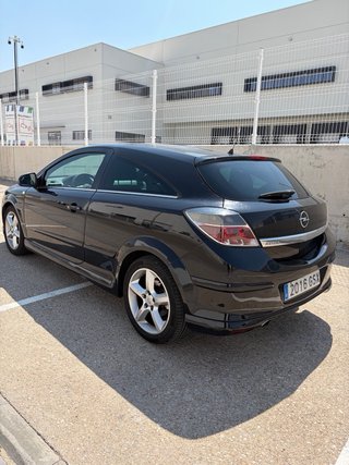 Opel Astra 2009