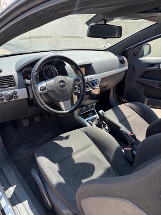 Opel Astra 2009