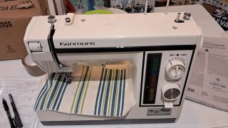 Máquina de coser Kenmore