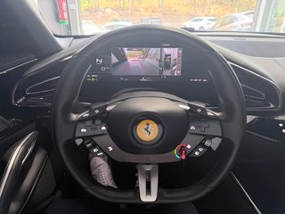 Ferrari Purosangue V12 725cv