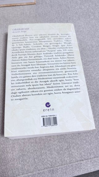 Obabakoak – Bernardo Atxaga | Euskera | Erein