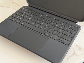 Funda Teclado Logitech Combo Touch iPad Pro 11