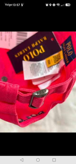 Gorra unisex color fusia