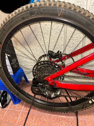 Bicicleta Scott Strike eRIDE 930 Roja