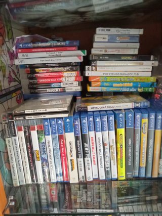 Cambio o vendo videojuegos