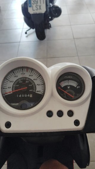 Yamaha Aerox R Scooter