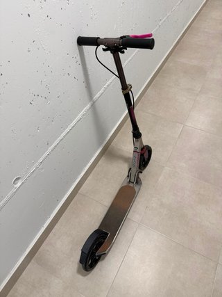 Patinete junior M900 rosa y negro