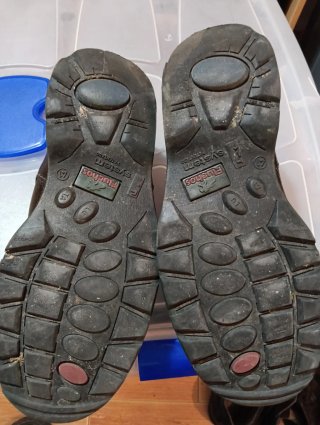 Zapatos de piel marrones