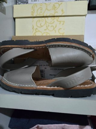 Menorquinas piel gris talla 27