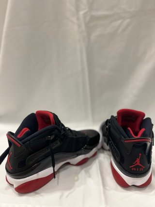 Jordan 6 Rings Negro y Rojo