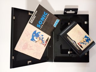 Sega Mega Drive + Mando + Sonic + Mega Games I