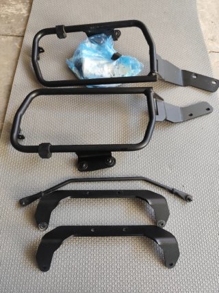 SHAD 4P System Fijaciones BMW F750/800/850/900GS