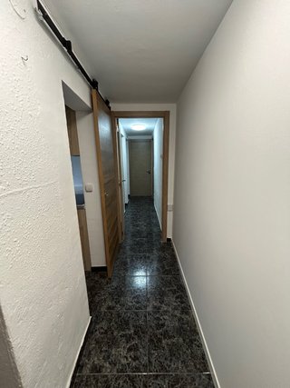 Se alquila habitacion para pareja en sabadell sur