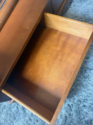 Mesa de salón madera y cristal
