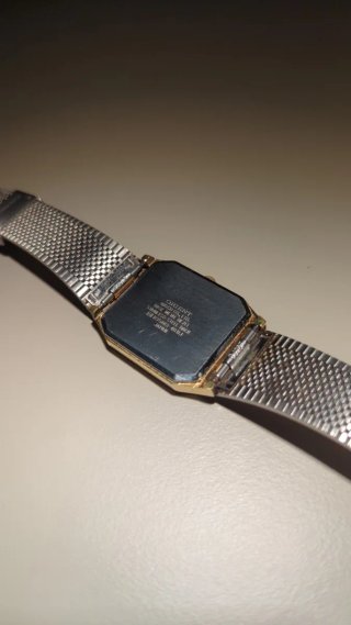 Reloj Orient VX Vintage Dorado