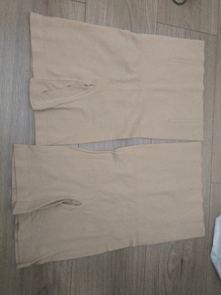 Dos fajas nuevas sin estrenar. Talla M