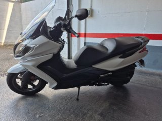 Kymco Super dink 125