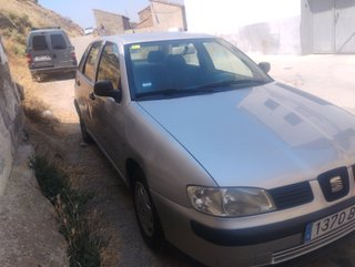 SEAT Ibiza 2001