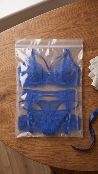 Completo intimo blu