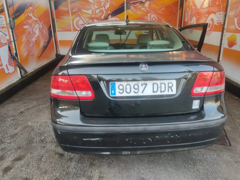 Saab 9-3 2004 - foto 1
