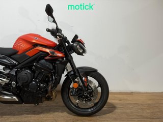 TRIUMPH STREET TRIPLE R (A2)