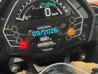 TRIUMPH STREET TRIPLE R (A2)