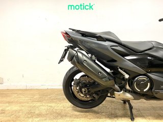 YAMAHA TMAX 560 TECH MAX