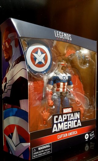 Marvel Legends Capitán América Sam Wilson Figura