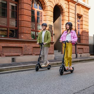 Patinete eléctrico Ninebot E2+ V2