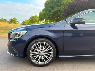 Mercedes-Benz Clase CLA 200d 2017