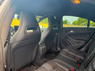 Mercedes-Benz Clase CLA 200d 2017