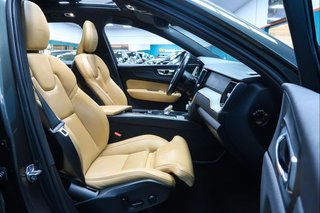 Volvo XC60 2.0 T8 AWD Recharge Inscription Auto