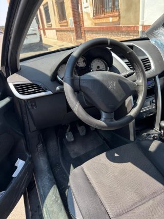 Peugeot 207 2008