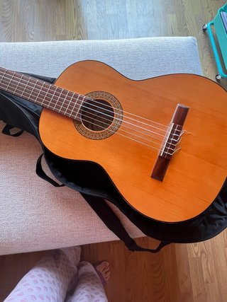 Guitarra Clásica con Funda