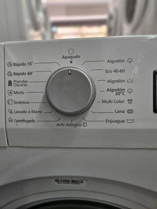 Lavadora ROMMER 8 kg 1000 RPM.