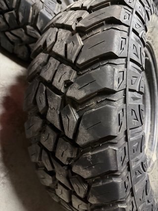 4 Ruedas 4x4 MT