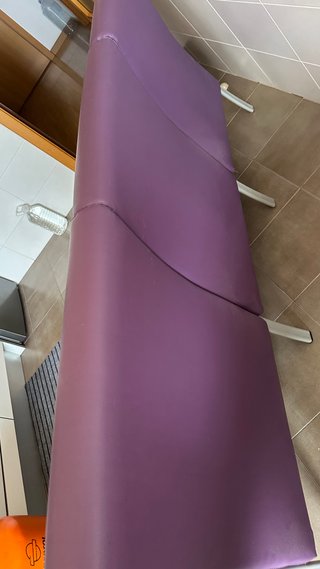 Sofá 3 plazas morado y plata