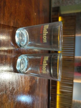Vasos Mahou Dorados