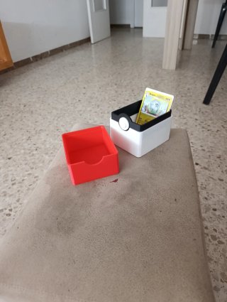 Caja Pokémon para cartas