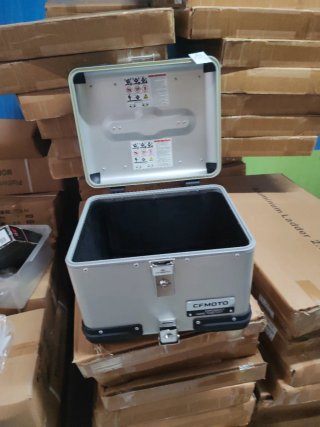 Baúl superior. Top Case original CF Moto 800MT