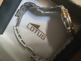 Reloj Lotus Cronógrafo con Alarma