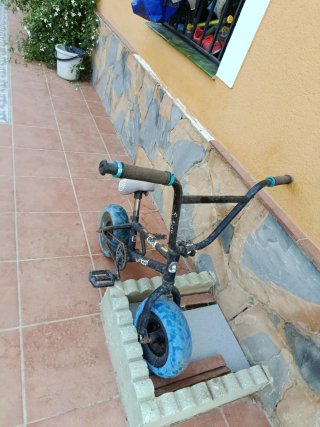 Mini BMX Chica Ruedas Azules