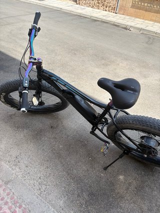 Bicicleta Eléctrica Fat Bike CST