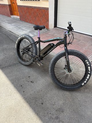 Bicicleta Eléctrica Fat Bike CST